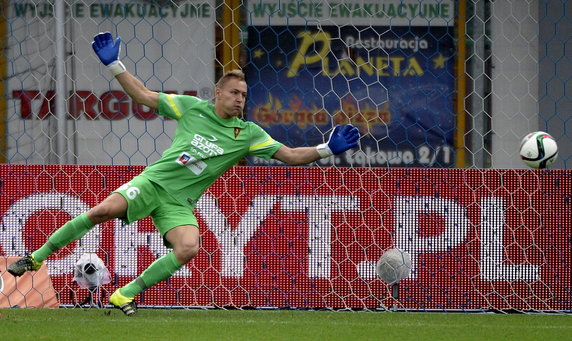 PIŁKA NOŻNA EKSTRAKLASA TERMALIKA POGOŃ SZCZECIN (Wojciech Kędziora Barry Douglas )