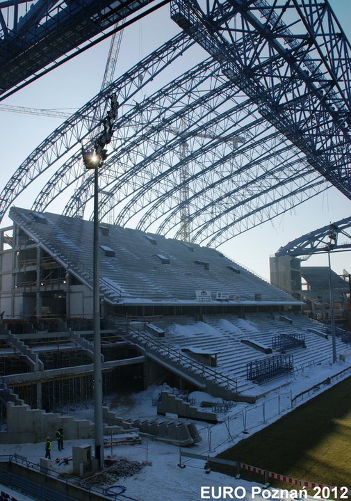 Budowa stadionu w Poznaniu na Euro 2012 (fot. Euro Poznań 2012)