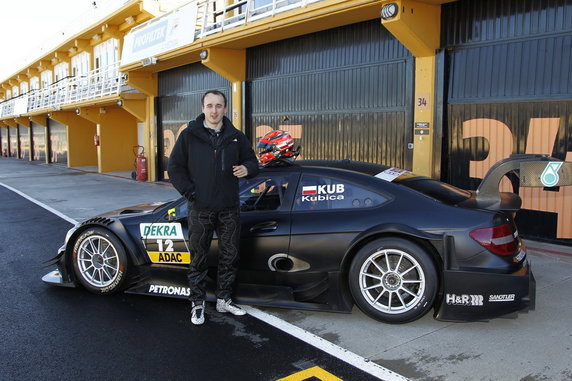 Robert Kubica testuje Mercedesa serii DTM