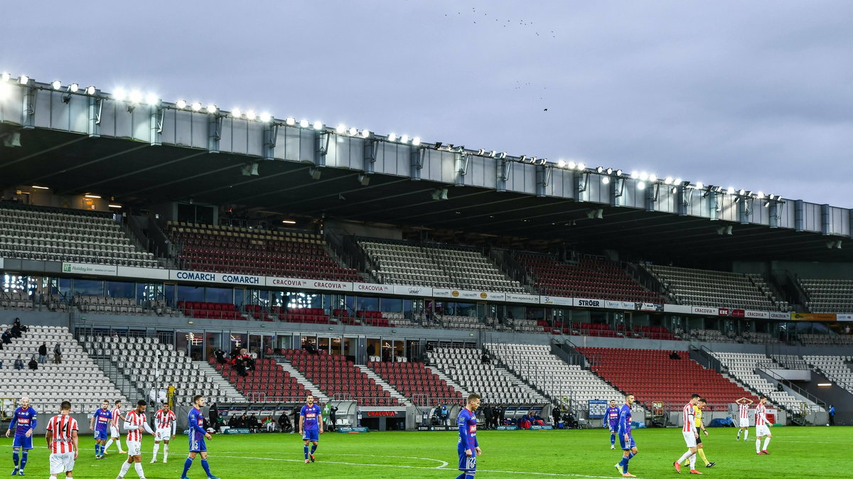 17.10.2020 CRACOVIA - PIAST GLIWICE PKO EKSTRAKLASA PILKA NOZNA