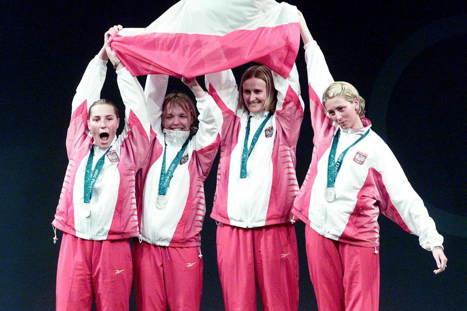 Srebrna drużyna z Sydney: Sylwia Gruchała, Anna Rybicka, Barbara Wolnicka i Magdalena Mroczkiewicz