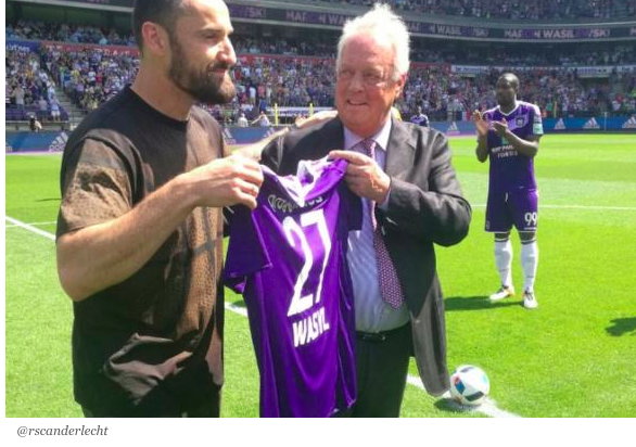 Marcin Wasilewski na stadionie Anderlechtu, fot. Twitter