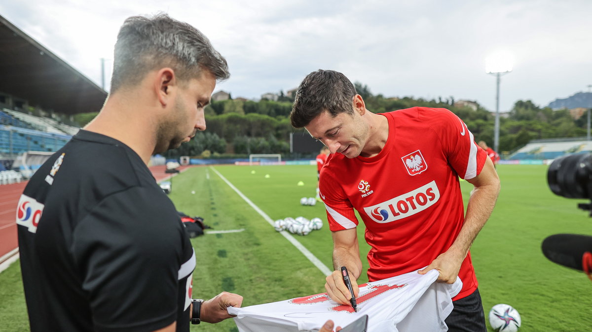 Filip Adamus i Robert Lewandowski