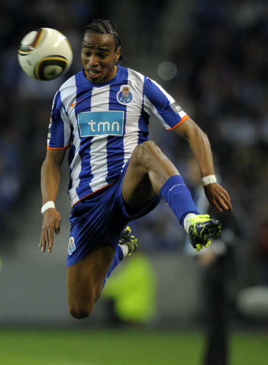 Alvaro Pereira