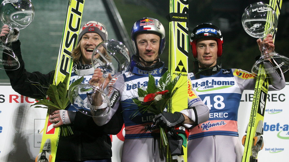 Podium LGP w Libercu (od lewej): Tom Hilde, Adam Małysz, Kamil Stoch