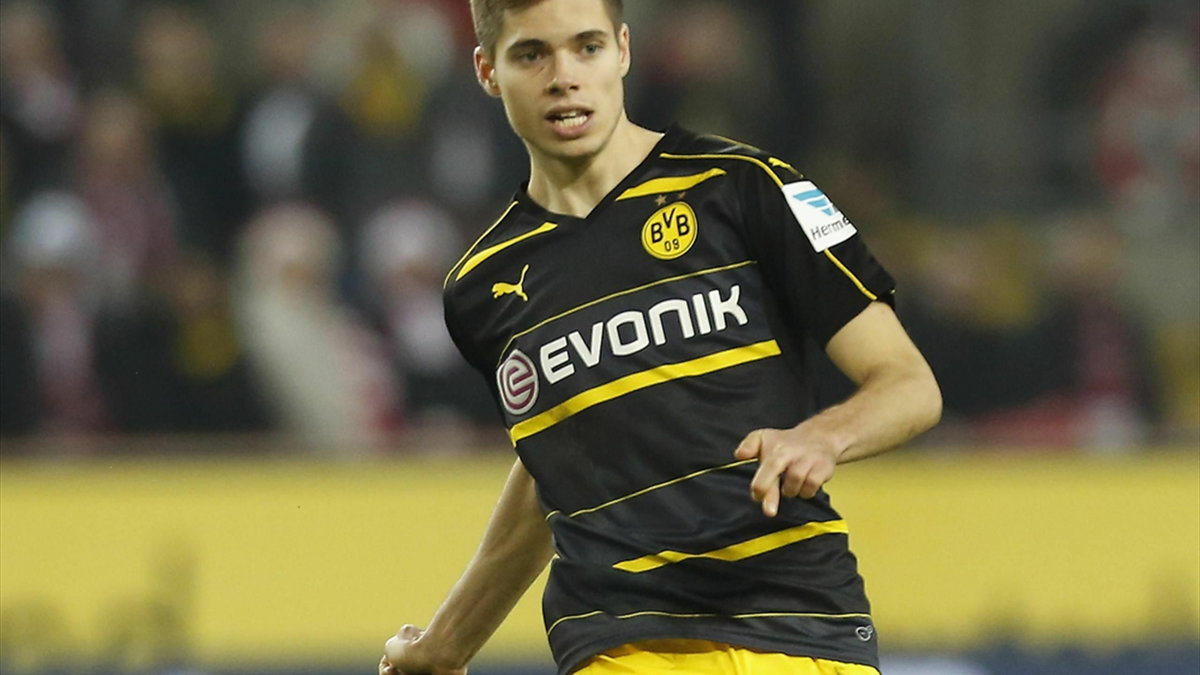 Julian Weigl przedłużył umowę z Borussią Dortmund