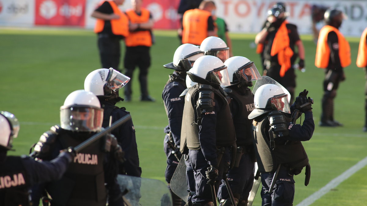 Policja na meczu Widzew - Znicz