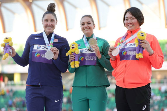 Razem z nią na podium znalazły się Kara Winger (srebro) oraz  Haruka Kitaguchi (brąz).