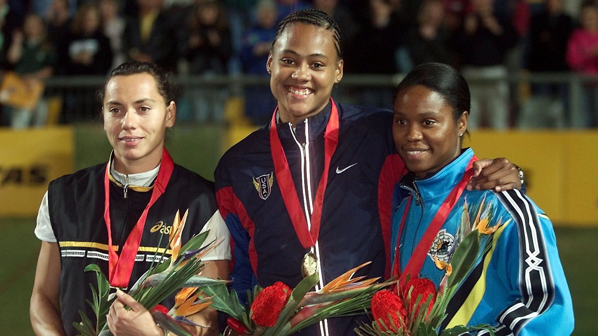 Amerykańska sprinterka Marion Jones zdobyła dziś złoty medal w biegu na 100 m na Igrzyskach Dobrej Woli w Brisbane