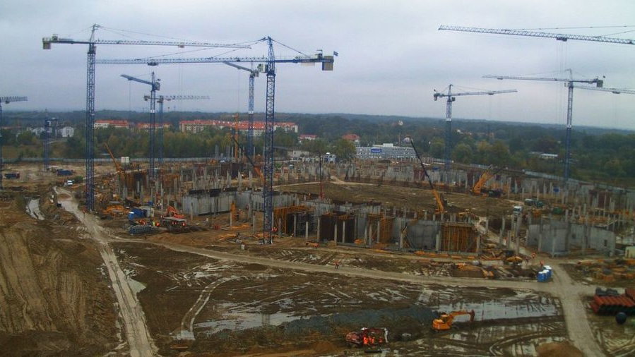 Budowa stadionu we Wrocławiu