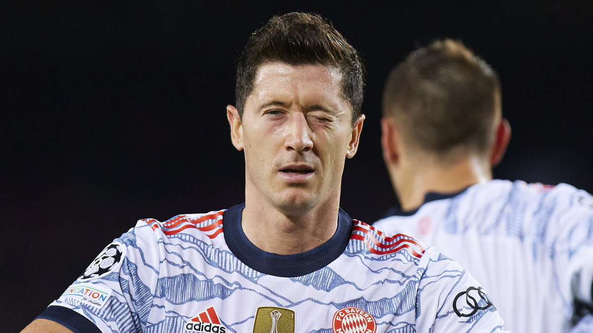 Robert Lewandowski podczas meczu Bayernu z Barceloną w Lidze Mistrzów (14.09.2021)