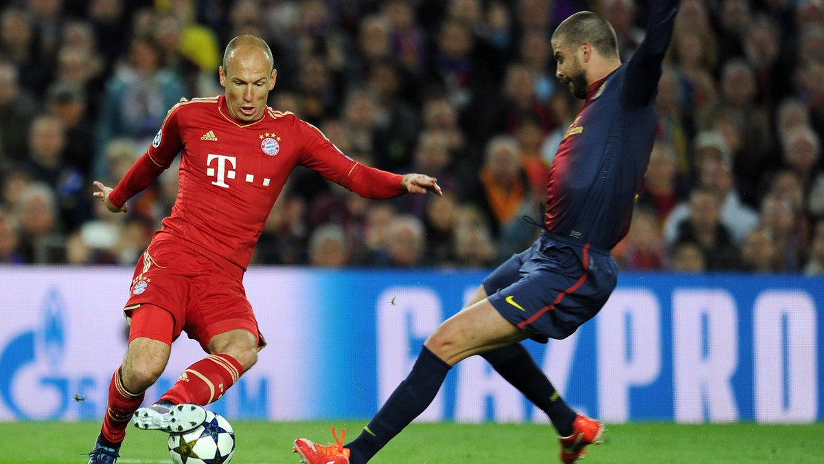 Gerard Pique i Arjen Robben