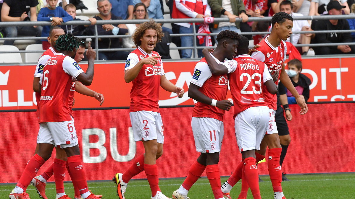 Radość piłkarzy Stade Reims