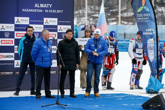 Tego w Polsce nie zobaczysz! Ekstremalny speedway w Azji