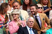 David Beckham z mamą Sandrą Georginą West na Wimbledonie