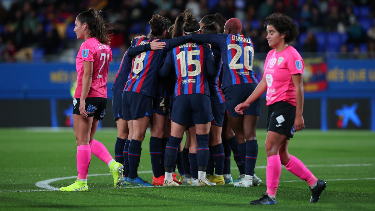 Zawodniczki Alhama CF w meczu z FC Barcelona