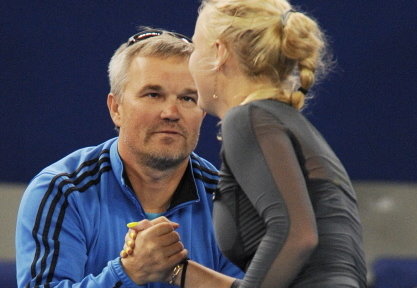 Piotr Wozniacki (z lewej) z córką Caroliną