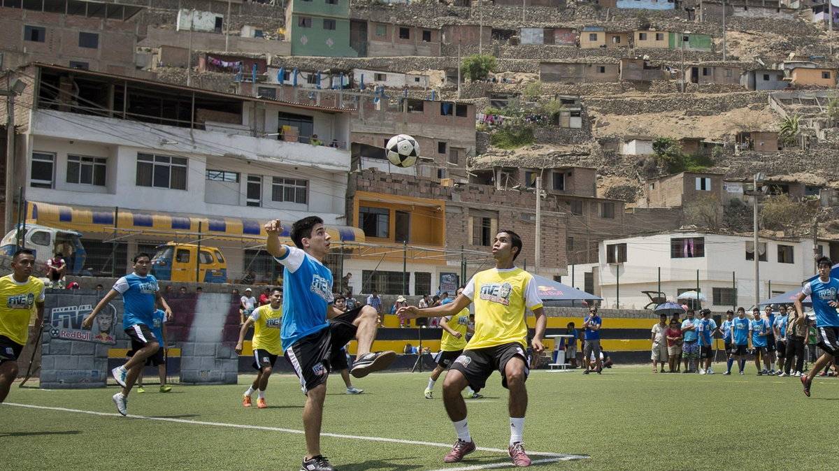 Red Bull Neymar Jr's Five w Limie 