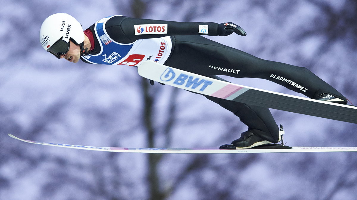 Piotr Żyła jest jednym Polakiem, który stawał na podium PŚ w Niżnym Tagile