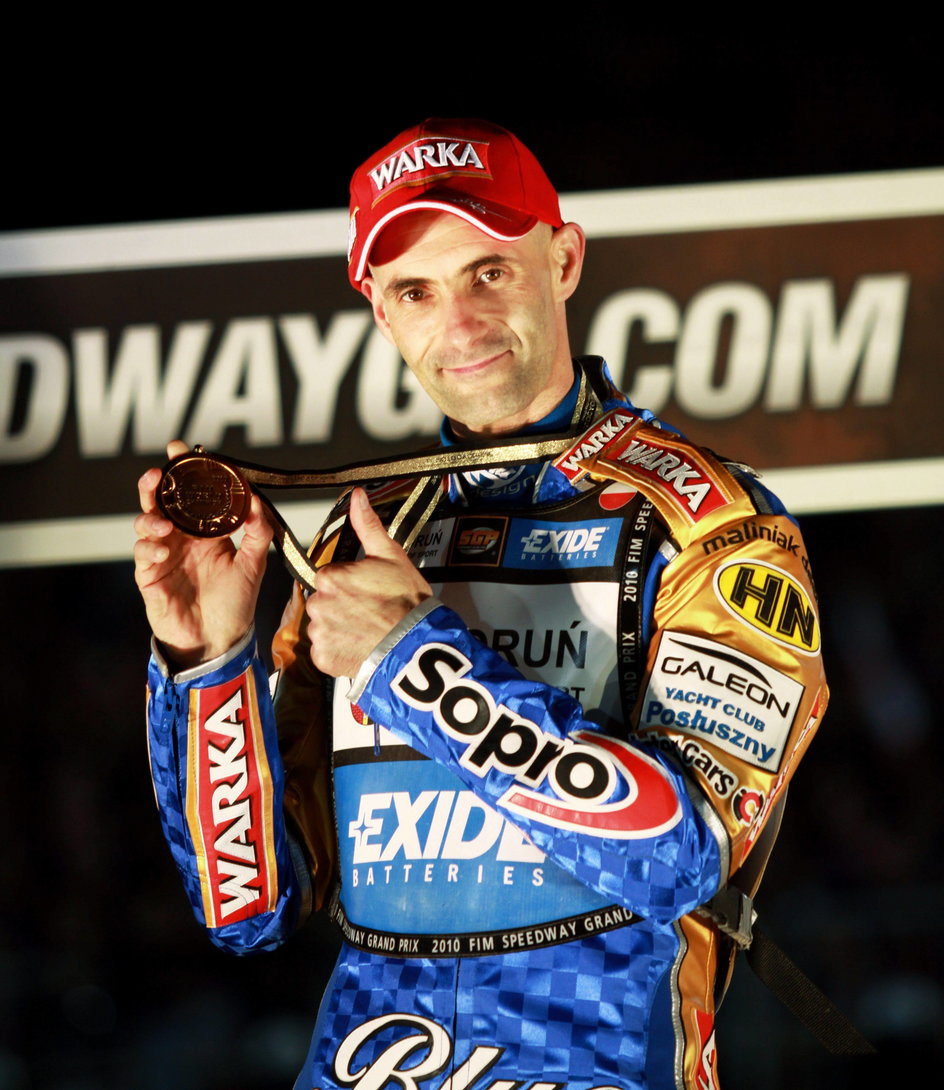 Tomasz Gollob został mistrzem świata w wieku 39 lat. Złoty medal odebrał w rodzinnej Bydgoszczy.