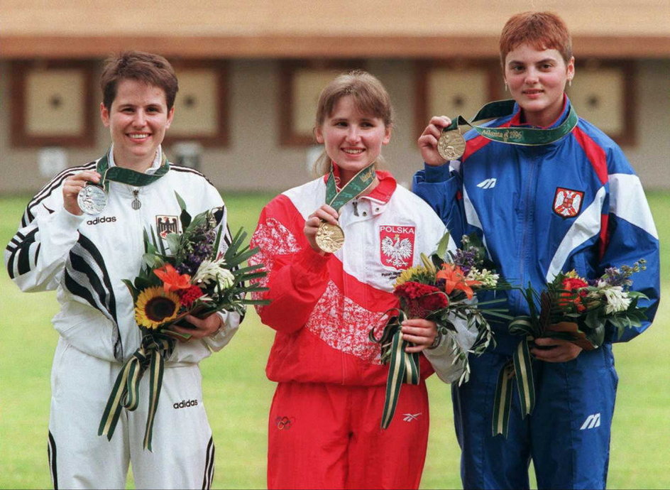Petra Horneber, Reanata Mauer i Alexandra Ivosev