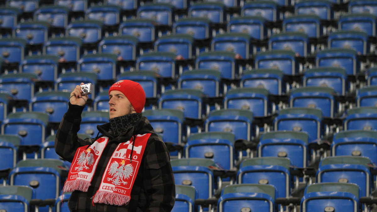 Puste trybuny podczas meczu Polska - Wegry