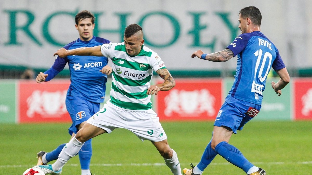 Pilka nozna. Ekstraklasa. Lechia Gdansk - Lech Poznan. 21.10.2017