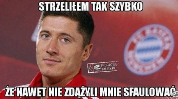 Robert Lewandowski strzelił hat-tricka - zobaczcie memy