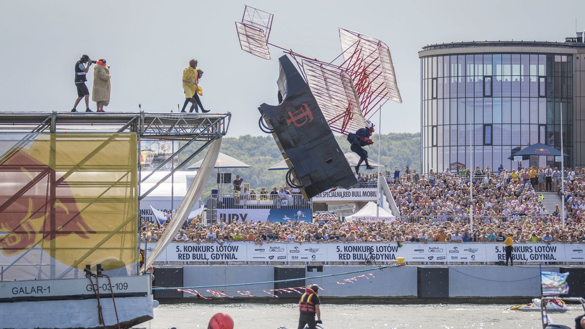 Red Bull Konkurs Lotów!