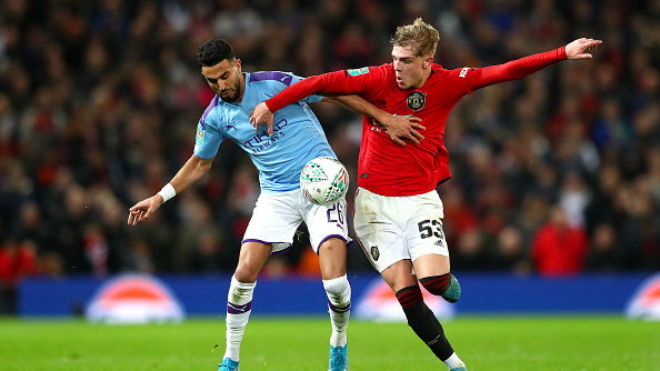 Riyad Mahrez (City) i Brandon Williams (United)