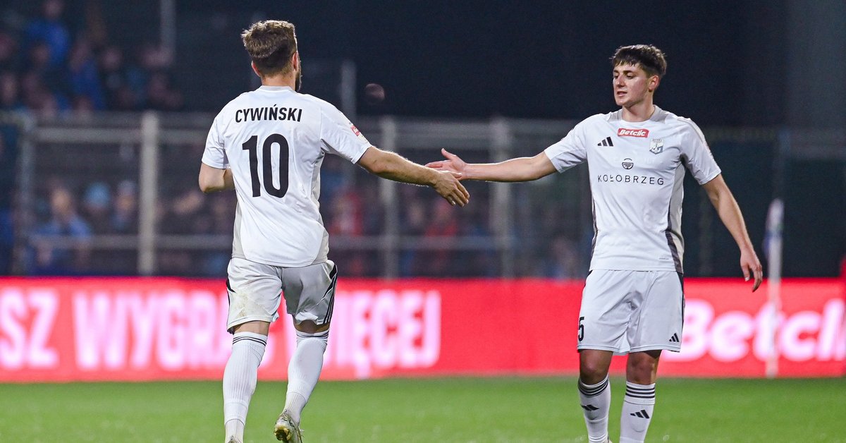 Trwa walka o utrzymanie! najważniejszy mecz [WYNIK NA ŻYWO]