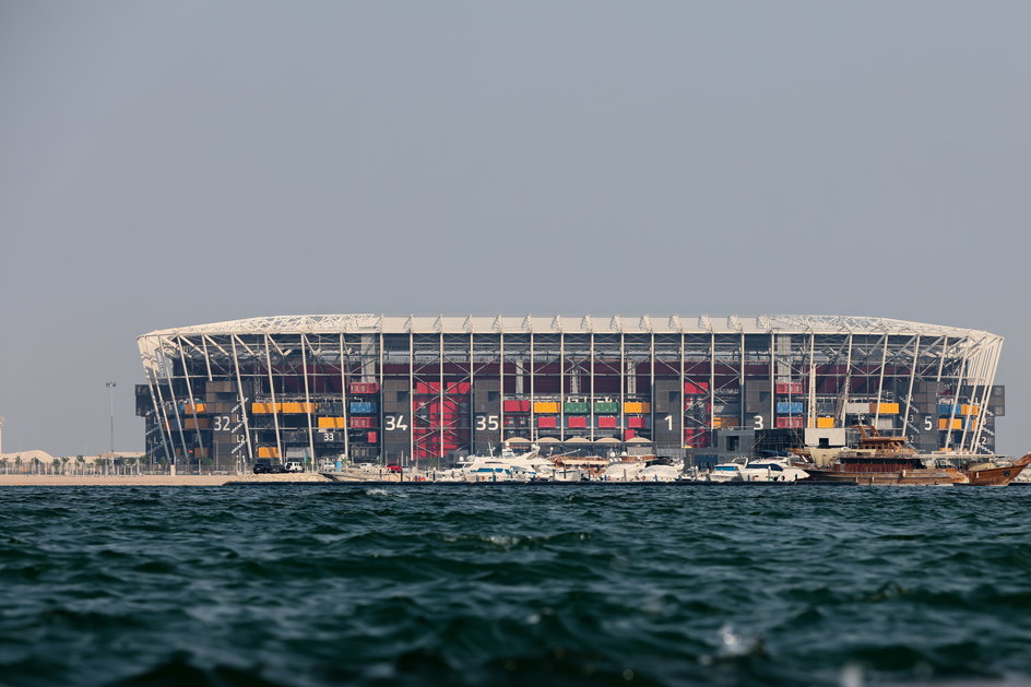 Stadion 974 znajduje się bezpośrednio nad Zatoką Perską