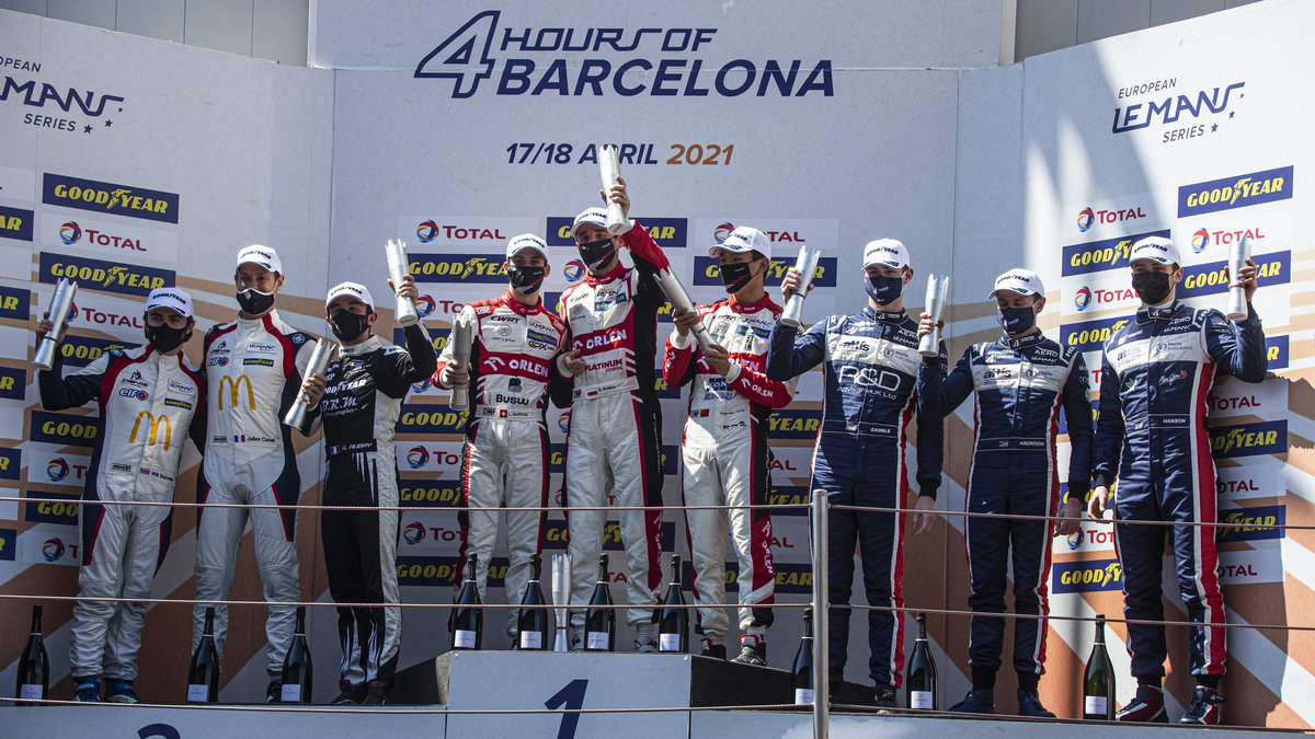 Podium wyścigu ELMS w Barcelonie