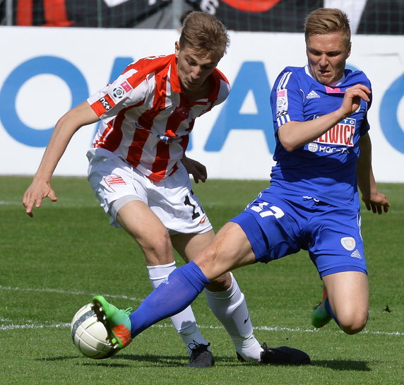 PIŁKA NOŻNA EKSTRAKLASA CRACOVIA PIAST GLIWICE (Sebastian Steblecki Tomasz Podgórski)