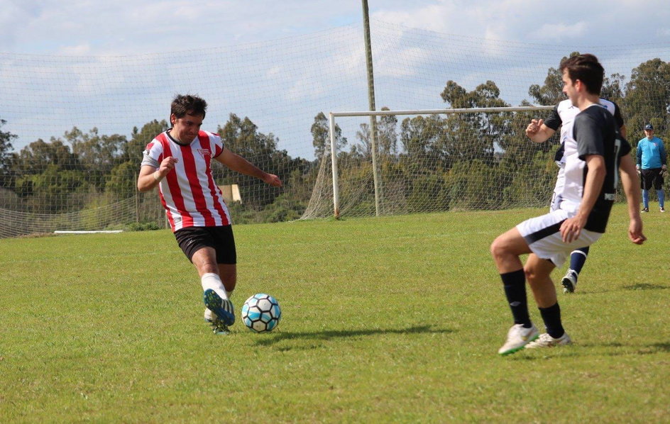 Andres Patrone (z lewej), jeden z założycieli Cracovia de Uruguay.