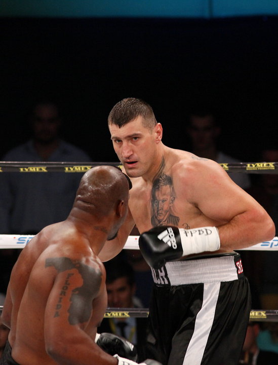 BOKS WINDOR BOXING NIGHT (Mariusz Wach Travis Walker )