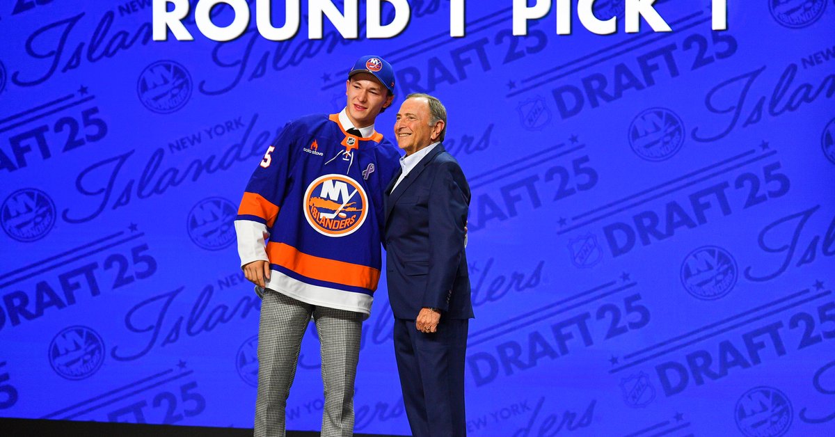 Tego w NHL jeszcze nie było! Przeszedł do historii