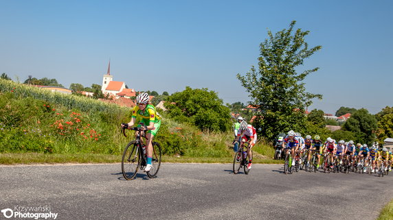 Wyścig ze startu wspólnego juniorów i juniorek