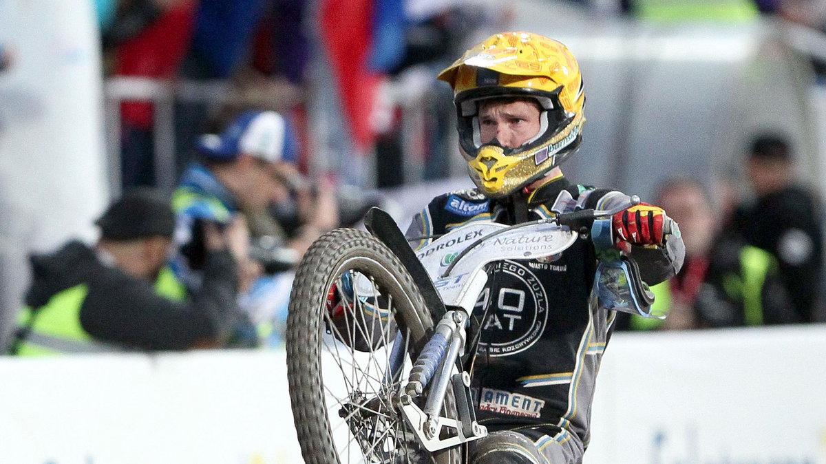 Jubileuszowy Gollob, dyrygent Woffinden i Doyle jak... Juliusz Cezar