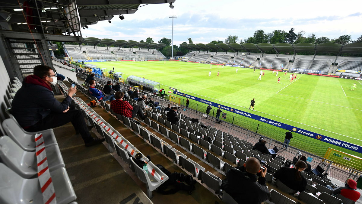 Stadion piłkarski