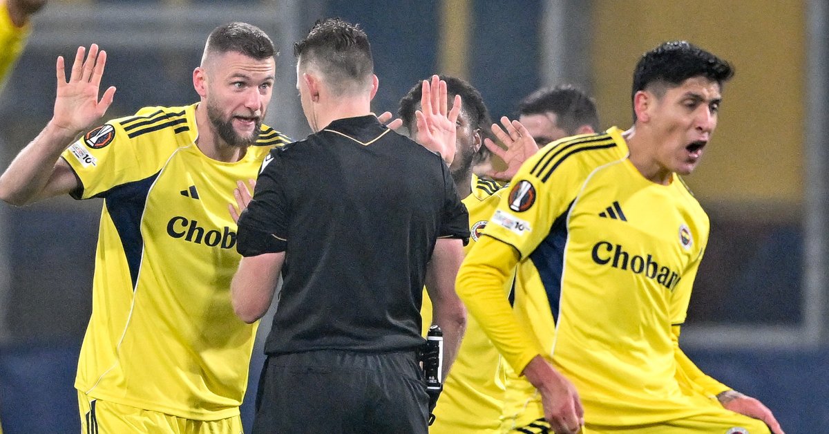 Skandal. Poszło o transparent w Lidze Europy. "UEFA musi ich wyrzucić"