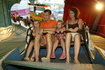Tomasz Adamek z żoną i córkami