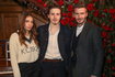 Hana Cross, Brooklyn Beckham i  David Beckham 