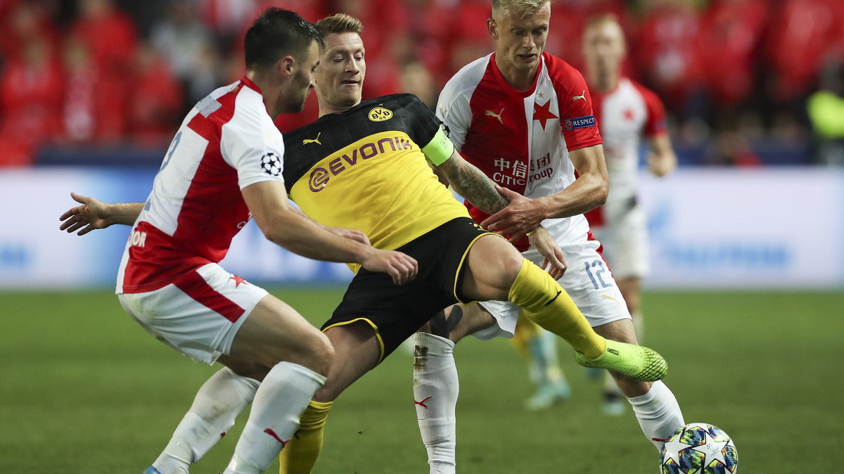 epa07890100 - CZECH REPUBLIC SOCCER UEFA CHAMPIONS LEAGUE (Slavia Prague vs Borussia Dortmund)