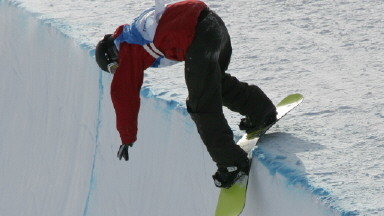 OLY-2006-SNOWBOARD-HALFPIPE-PRACTICE-LIGOCKY