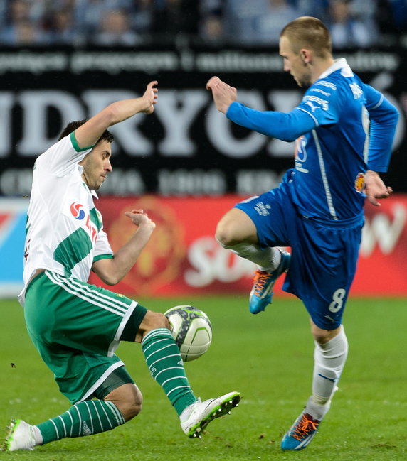 PIŁKARSKA EKLSTRAKLASA LECH POZNAŃ KONTRA LECHIA GDAŃSK (Maciej Makuszewski Szymon Pawłowski )