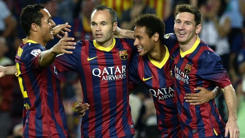 Adriano, Iniesta, Adriano i Messi