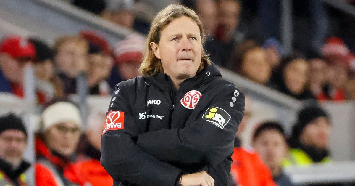 Trzęsienie ziemi w Bundeslidze! Klub Polaka zwolnił trenera