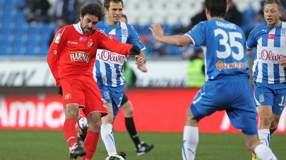 PIŁKARSKA EKSTRAKLASA LECH POZNAŃ KONTRA WIDZEW ŁÓDŹ