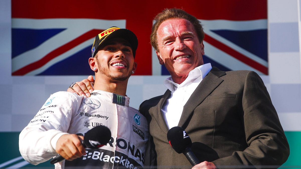 Arnold Schwarzenegger i Lewis Hamilton 